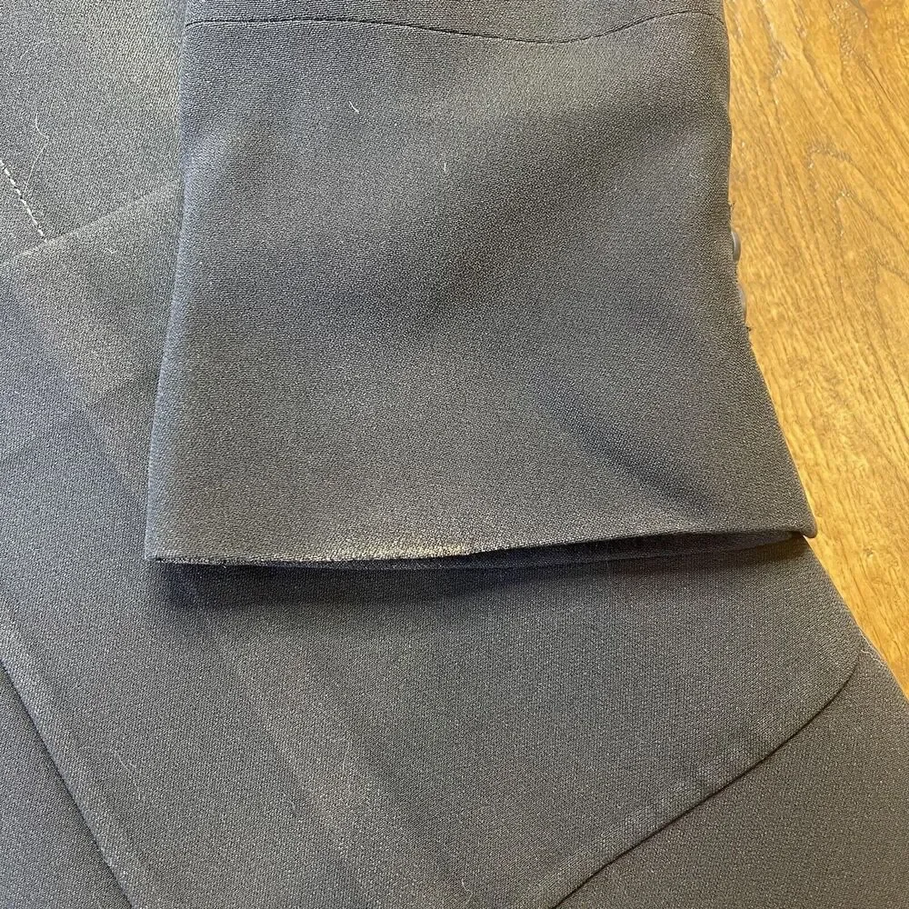 Authentic Louis Vuitton Uniformes Blazer Jacket Black with Gold Accents Sz 40 - Picture 8 of 9
